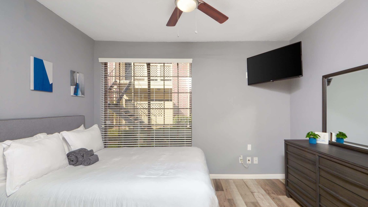 Photo of Bedroom in Astrodome