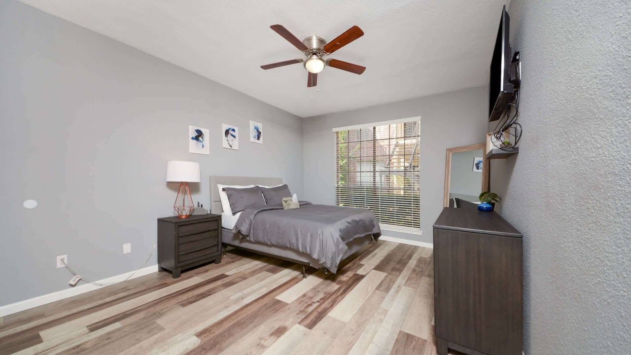 Photo of Bedroom in Astrodome