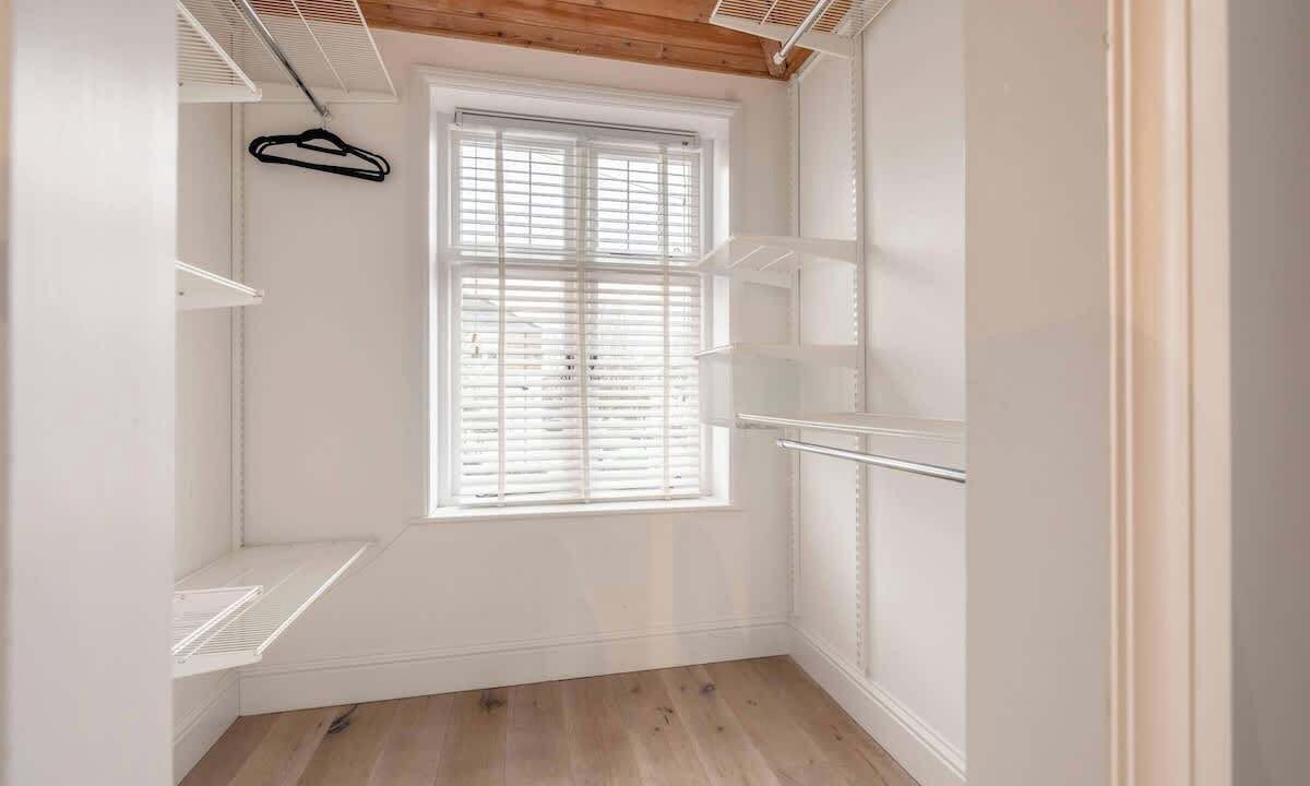 Photo of Others in Windsor City Centre