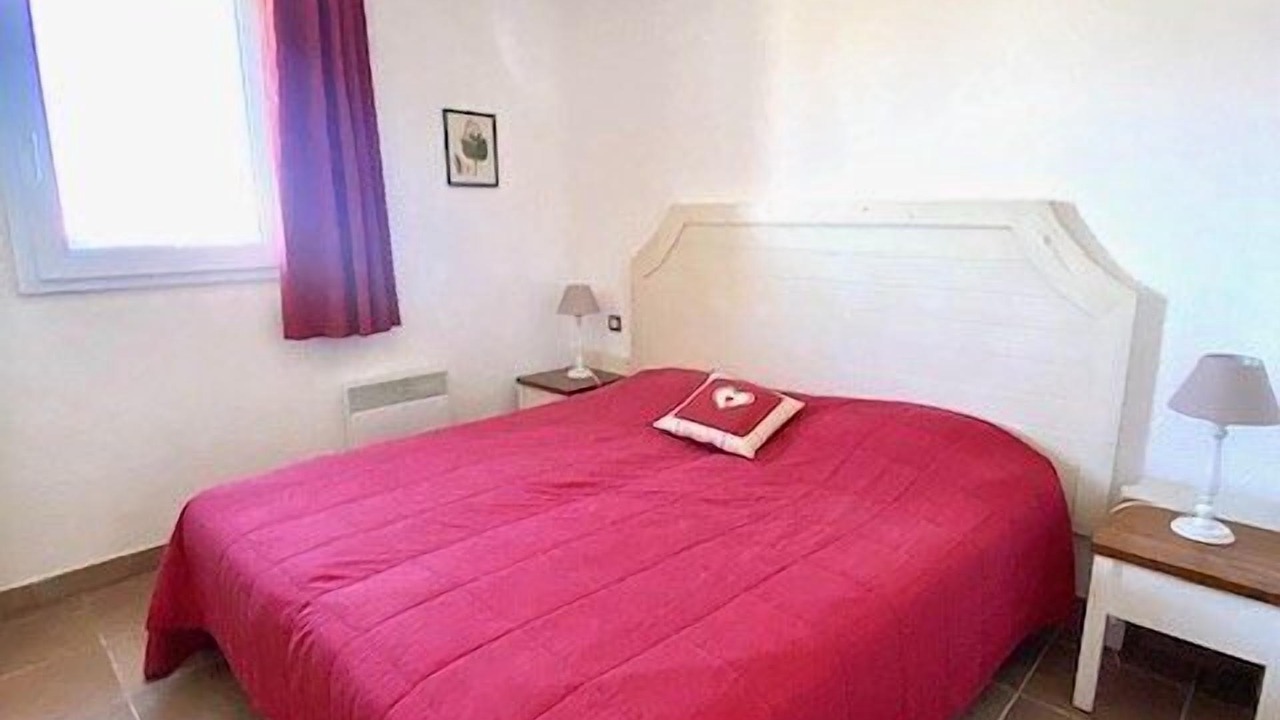 Photo of Bedroom in Saintes-Maries-de-la-Mer