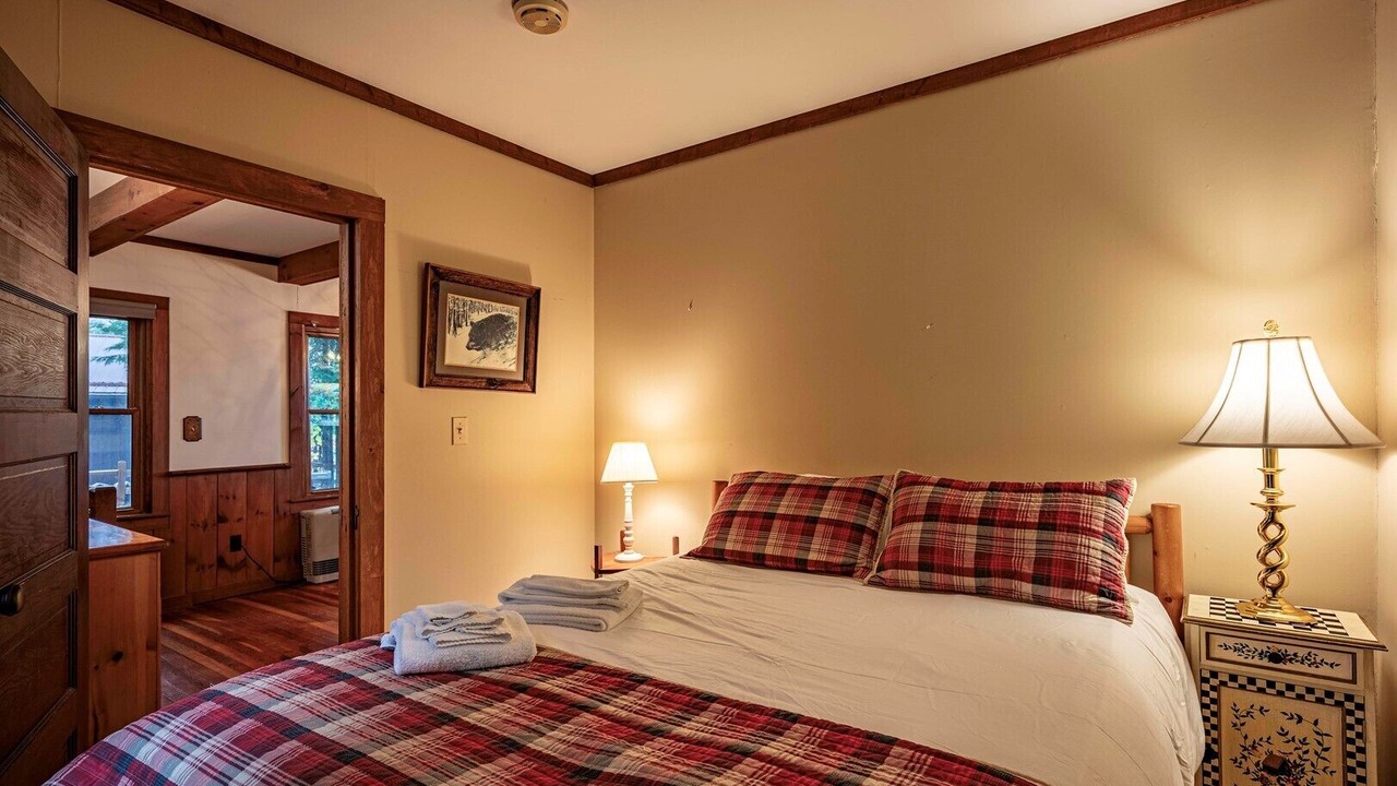 Photo of Bedroom in Town of Webb