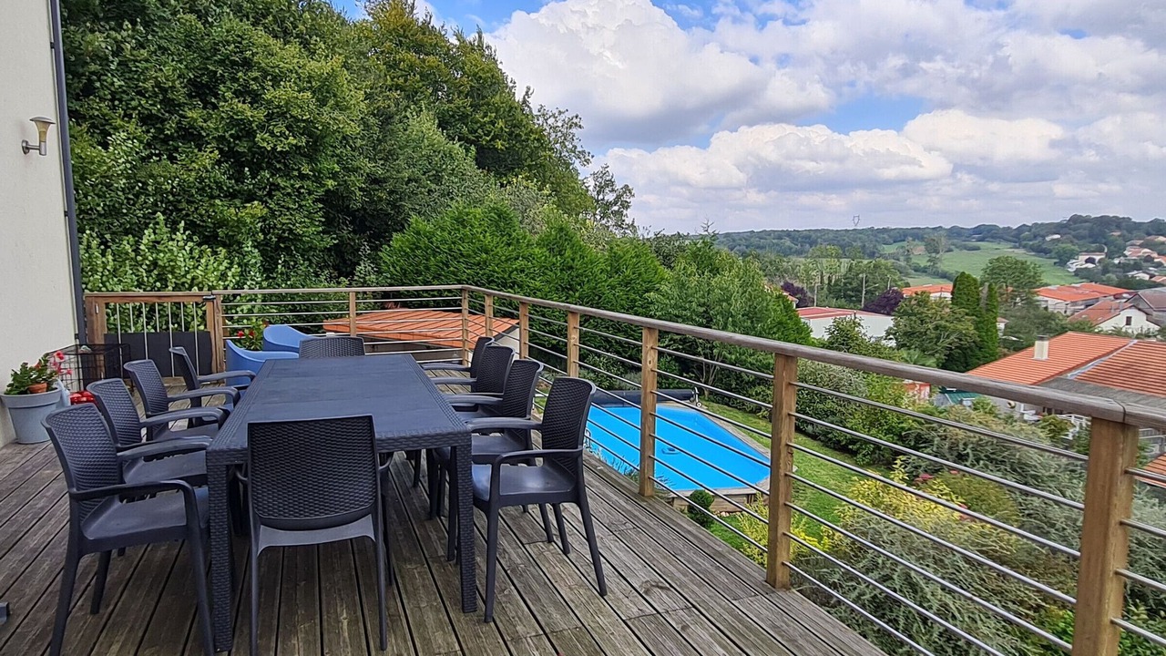 Photo of Outdoor in Favieres