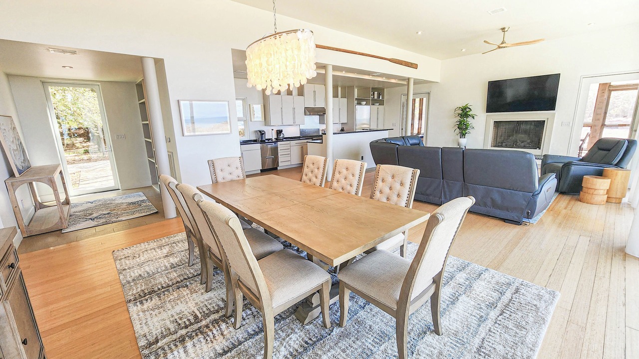 Photo of Others in Picketts Harbor