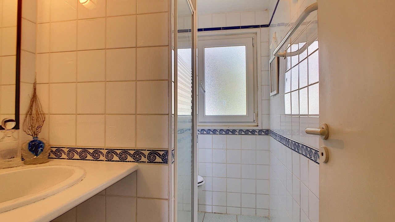 Photo of Bathroom in Carnon-Plage