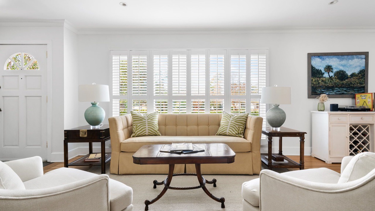 Photo of Livingroom in Charleston