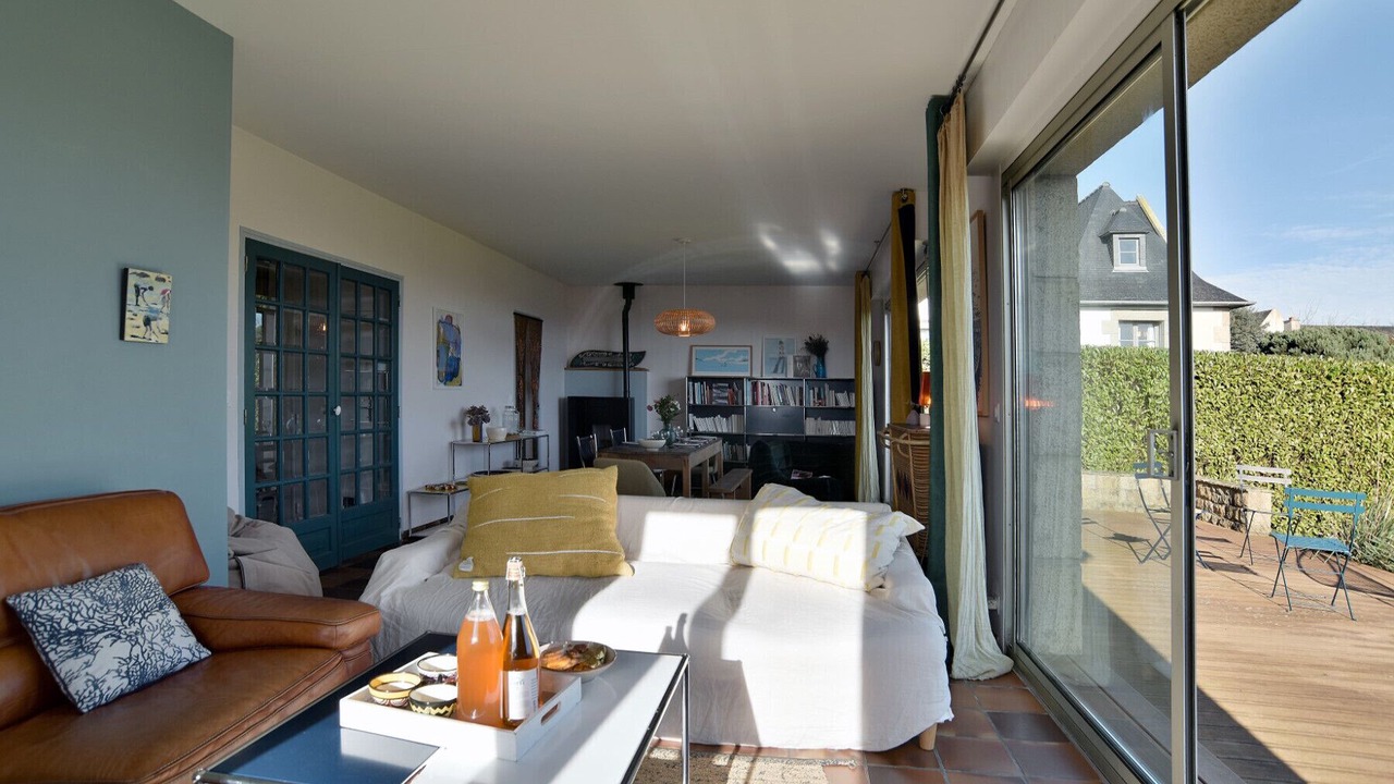Photo of Livingroom in Saint-Meloir-des-Ondes