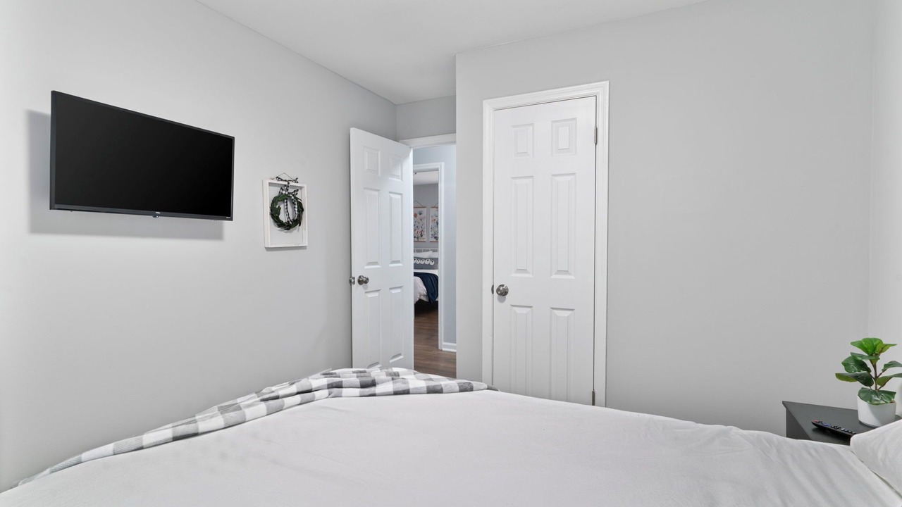 Photo of Bedroom in Kennesaw