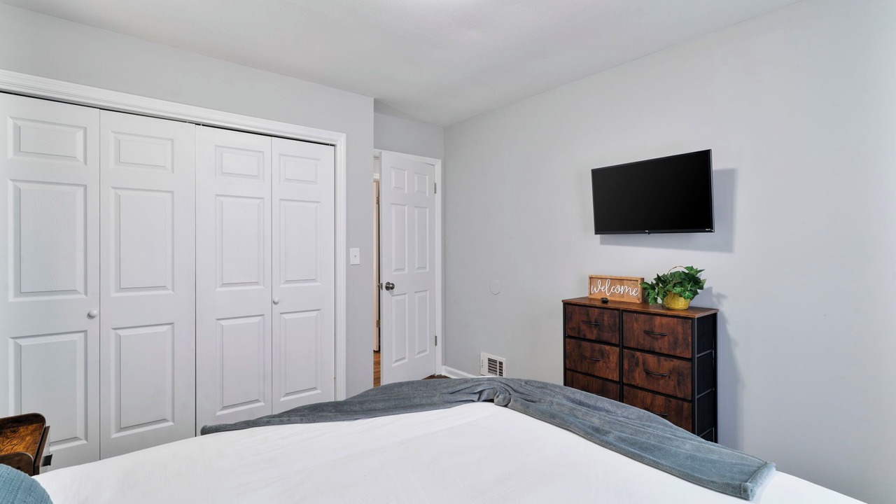 Photo of Bedroom in Kennesaw