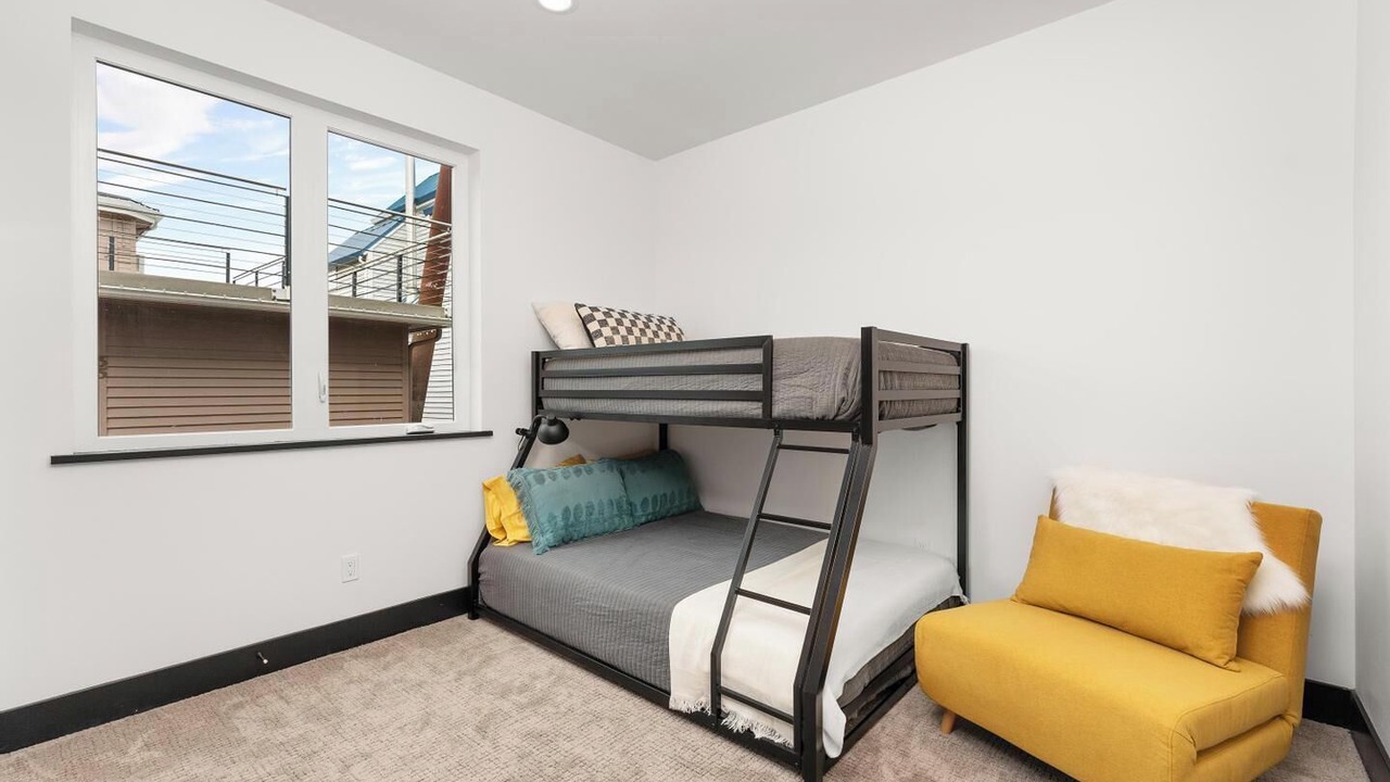 Photo of Others in Lair Hill