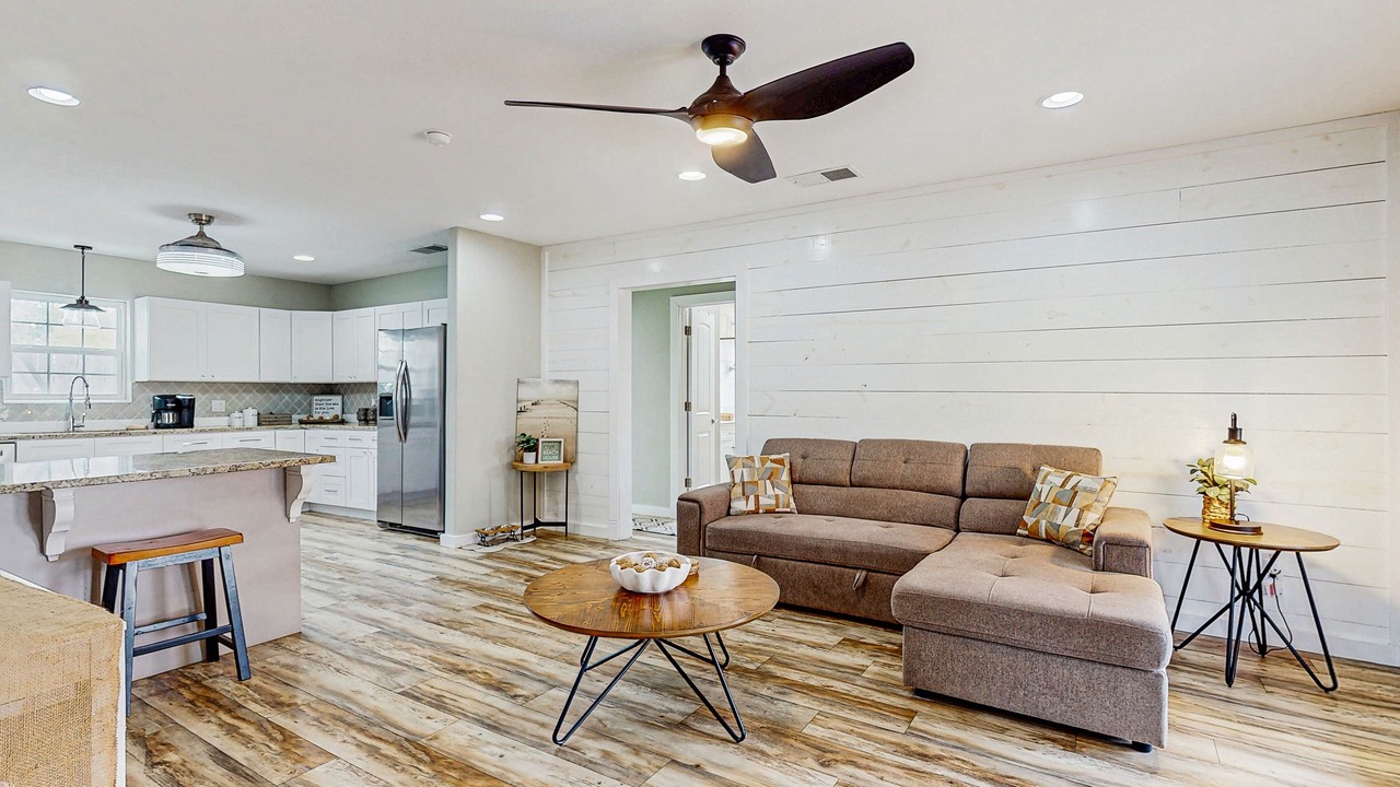 Photo of Livingroom in Rockport