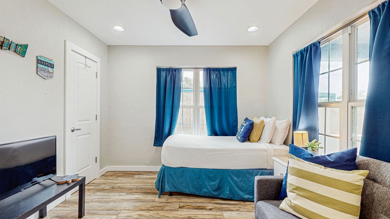 Photo of Bedroom in Rockport