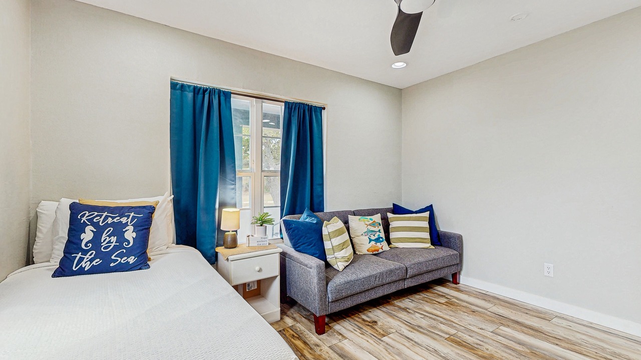 Photo of Bedroom in Rockport