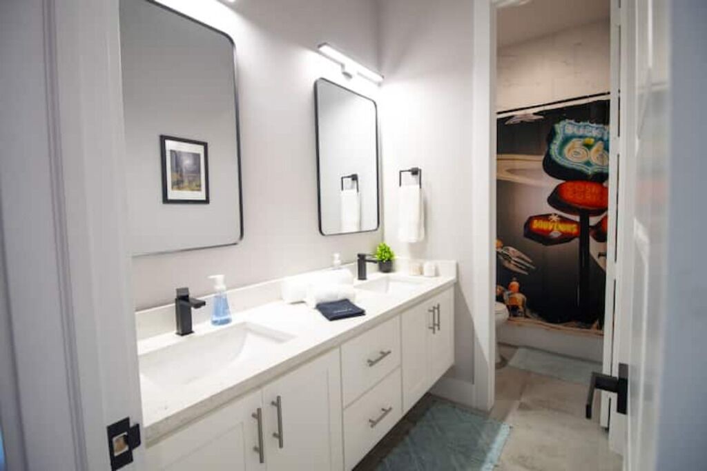 Photo of Bathroom in Denison