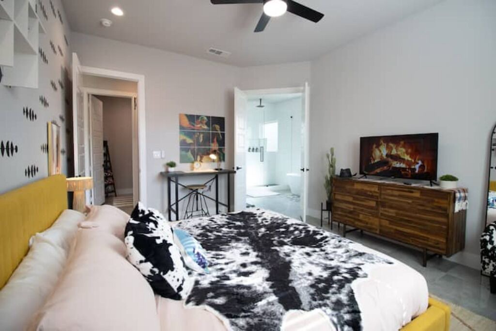 Photo of Bedroom in Denison