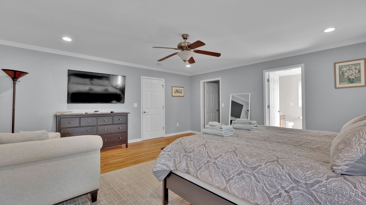 Photo of Bedroom in Keansburg