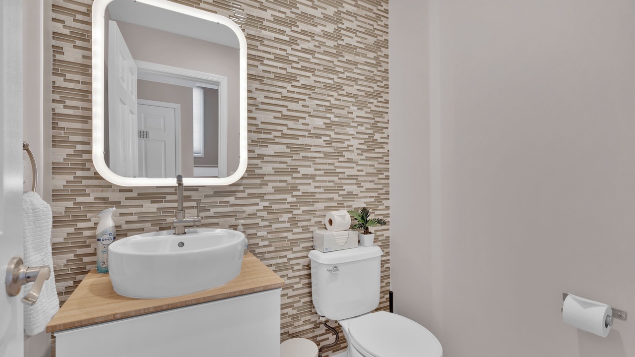 Photo of Bathroom in Keansburg