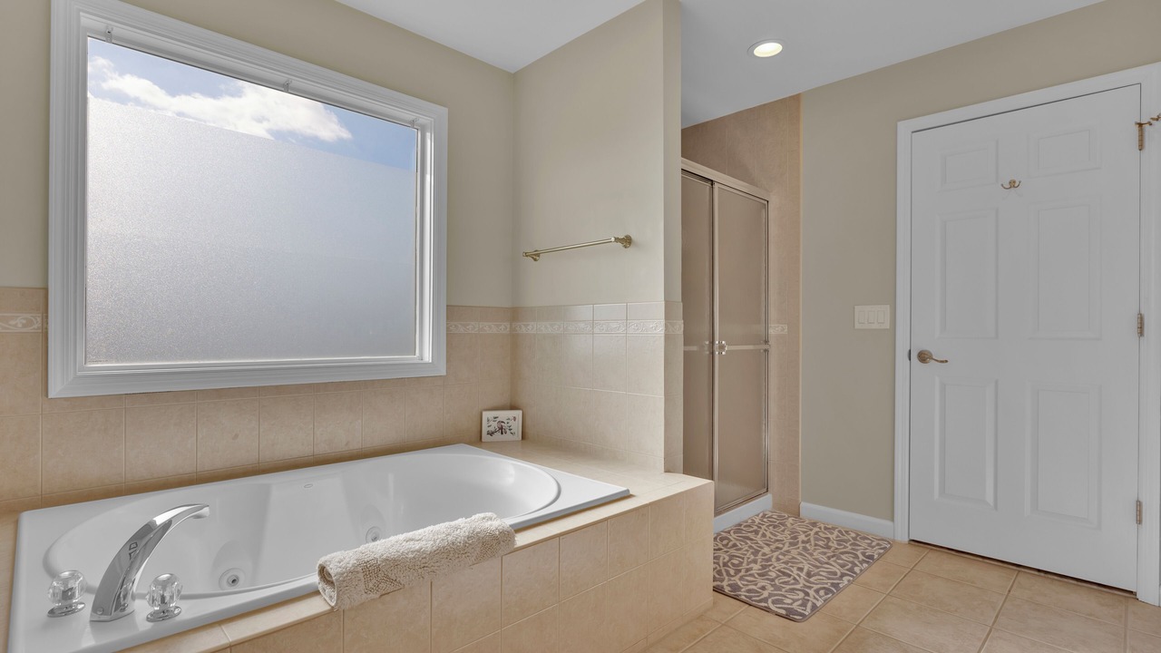 Photo of Bathroom in Keansburg