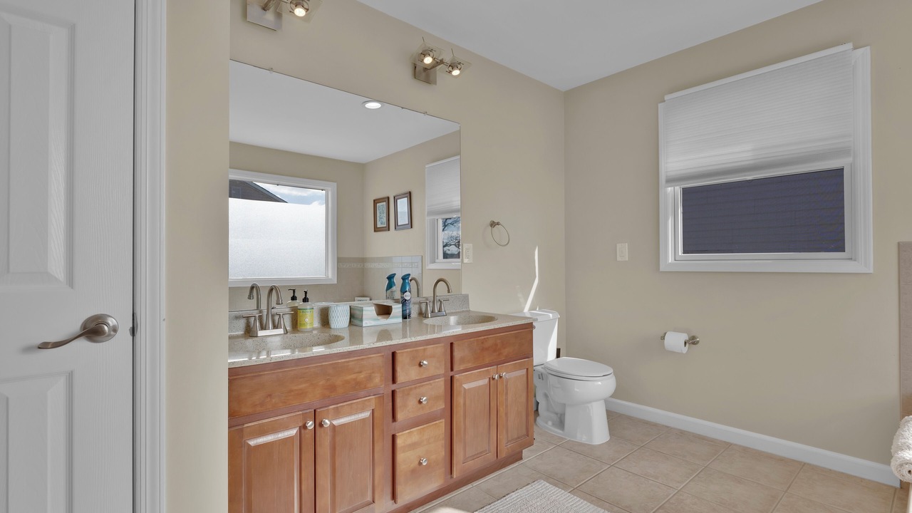 Photo of Bathroom in Keansburg