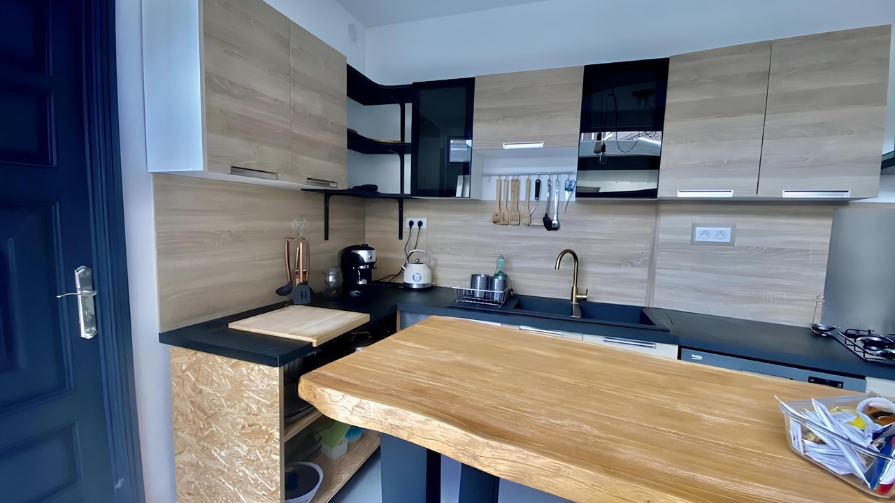 Photo of Kitchen in Quartier Saint-Clement - Jardin des Plantes