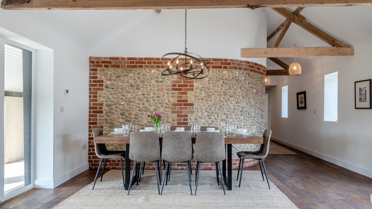 Photo of Others in Foxley