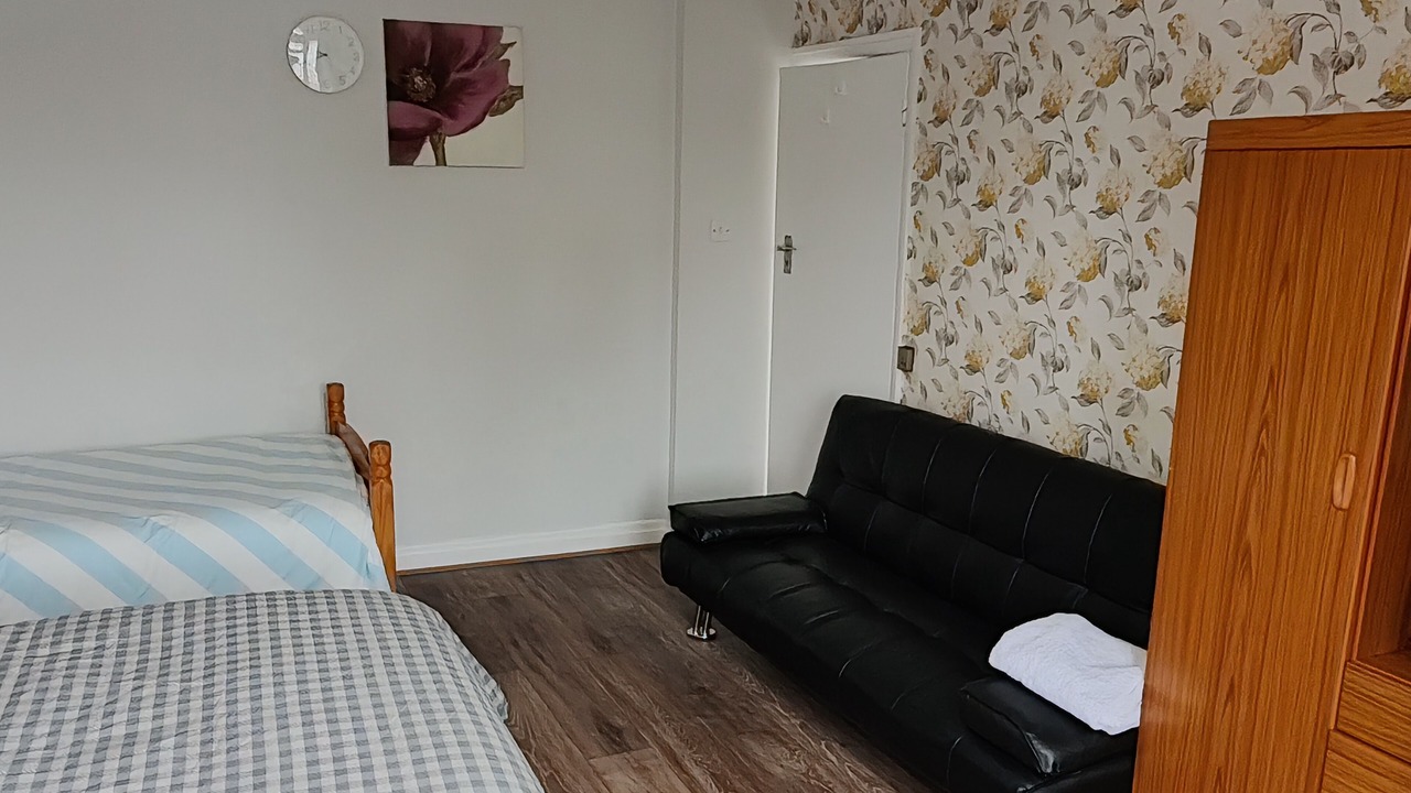 Photo of Bedroom in Cradley