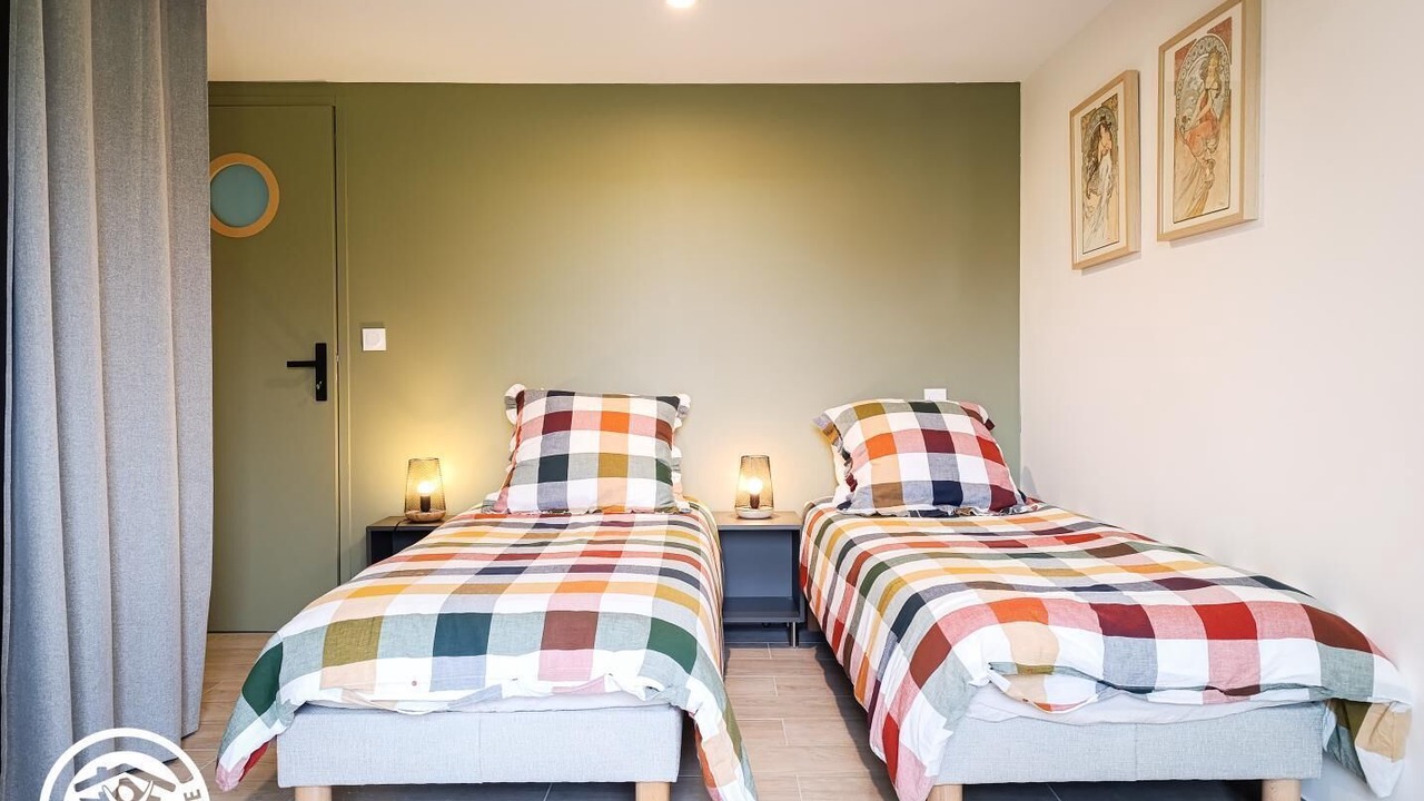 Photo of Bedroom in Saint-Jean-Lespinasse