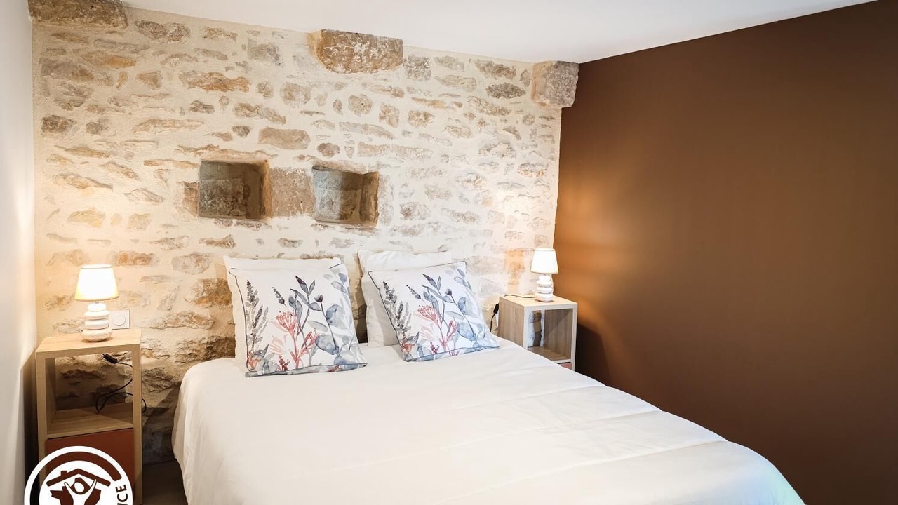 Photo of Bedroom in Saint-Jean-Lespinasse