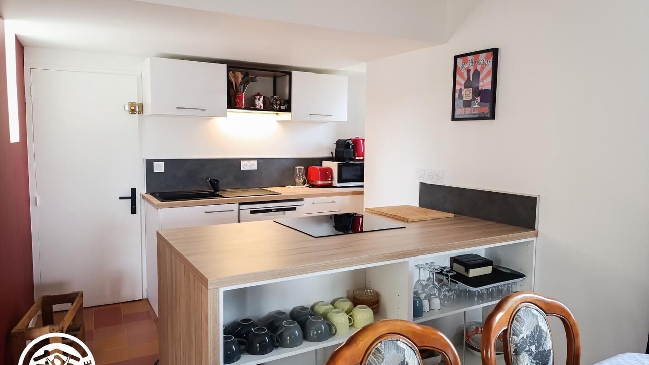 Photo of Kitchen in Saint-Jean-Lespinasse