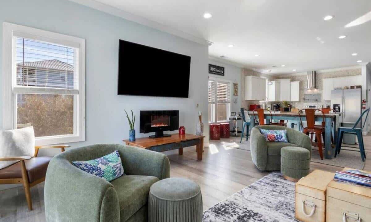 Photo of Livingroom in Wilmington Beach