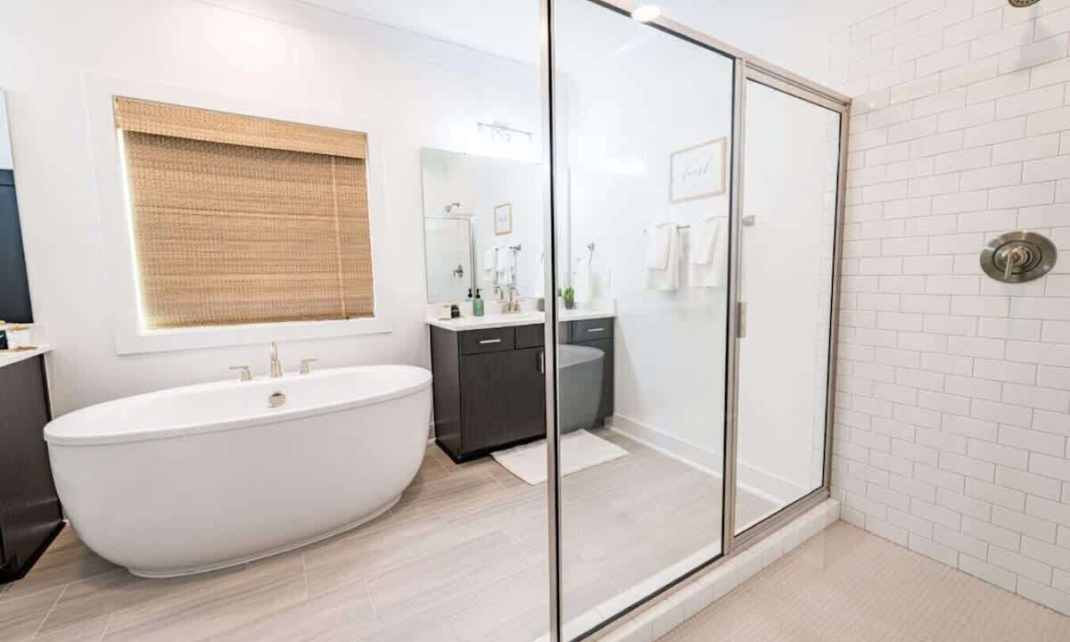 Photo of Bathroom in Apex