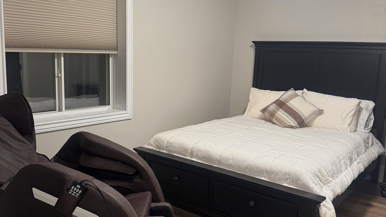 Photo of Bedroom in Salina