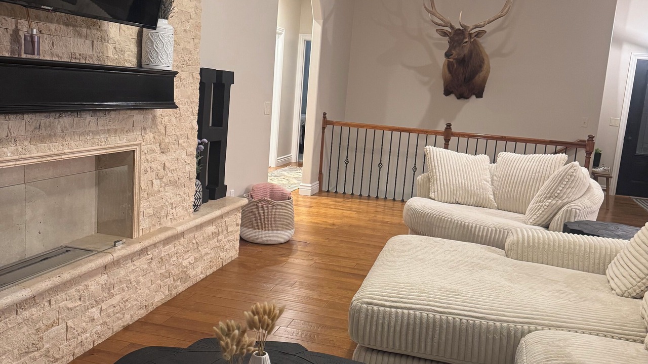 Photo of Livingroom in Salina