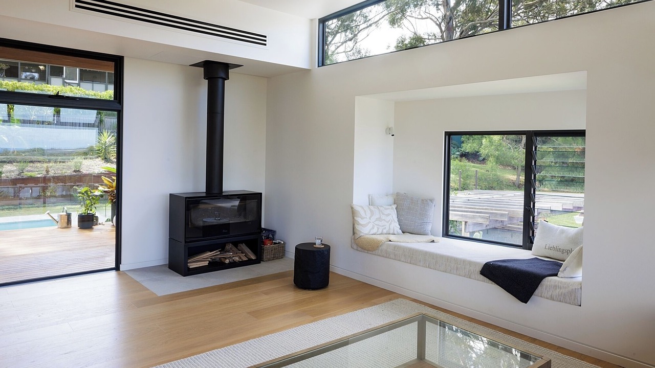 Photo of Livingroom in Smiths Lake