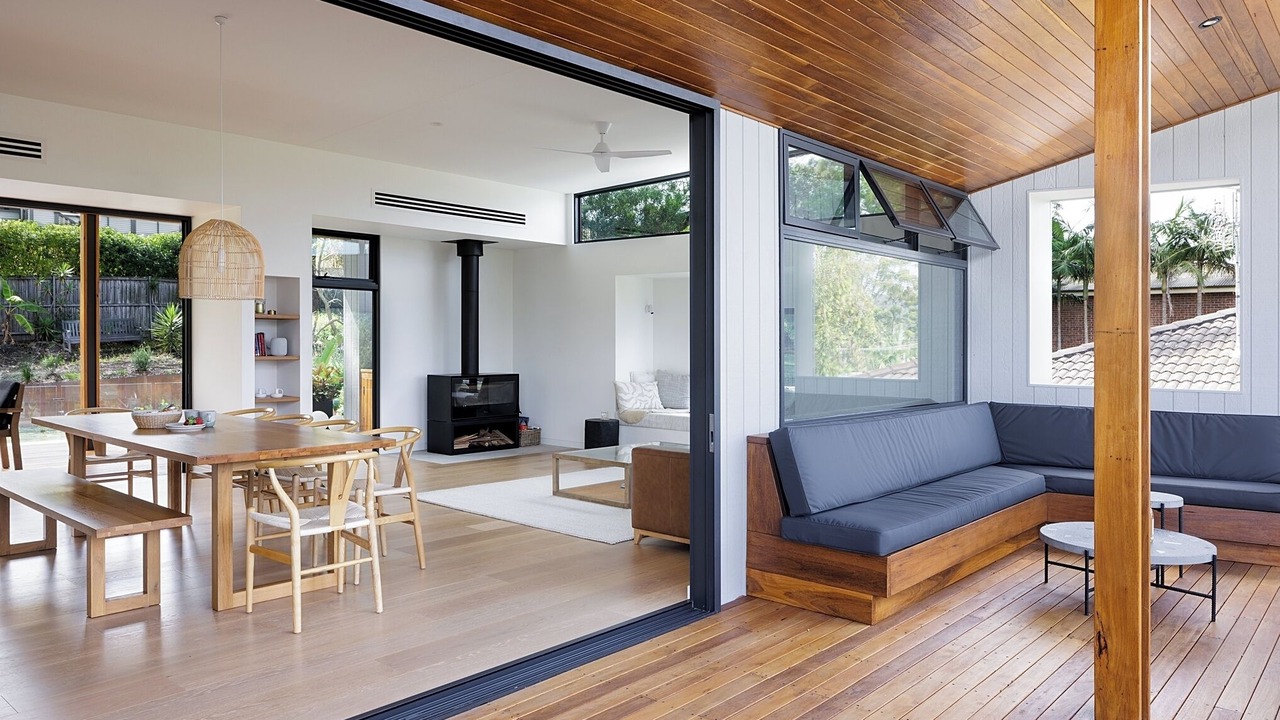 Photo of Livingroom in Smiths Lake