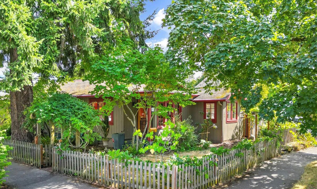 Photo of Outdoor in Woodstock