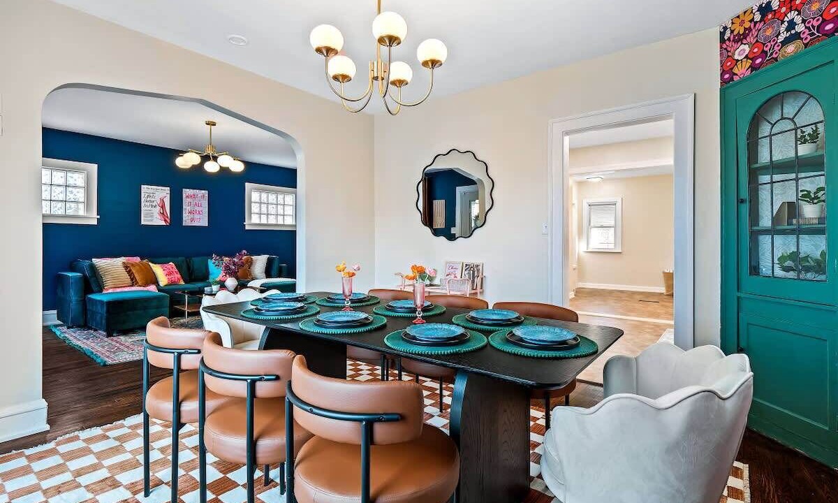Photo of Bedroom in South Hills