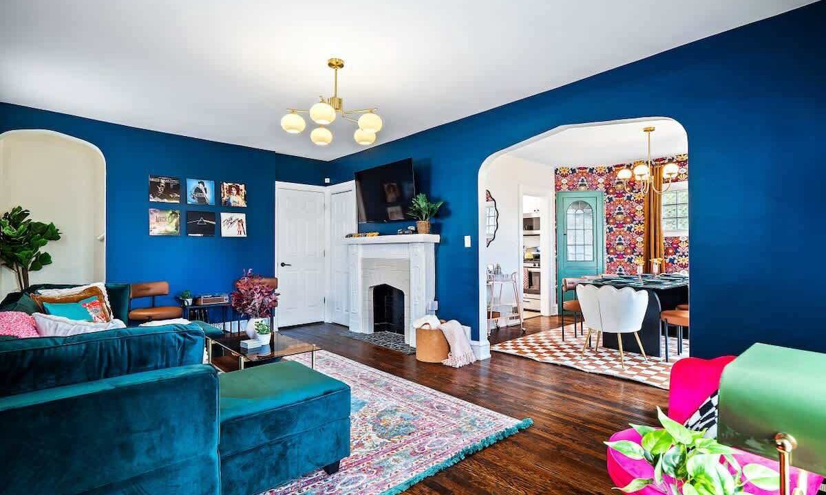Photo of Bedroom in South Hills