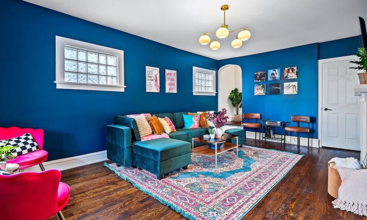 Photo of Bedroom in South Hills