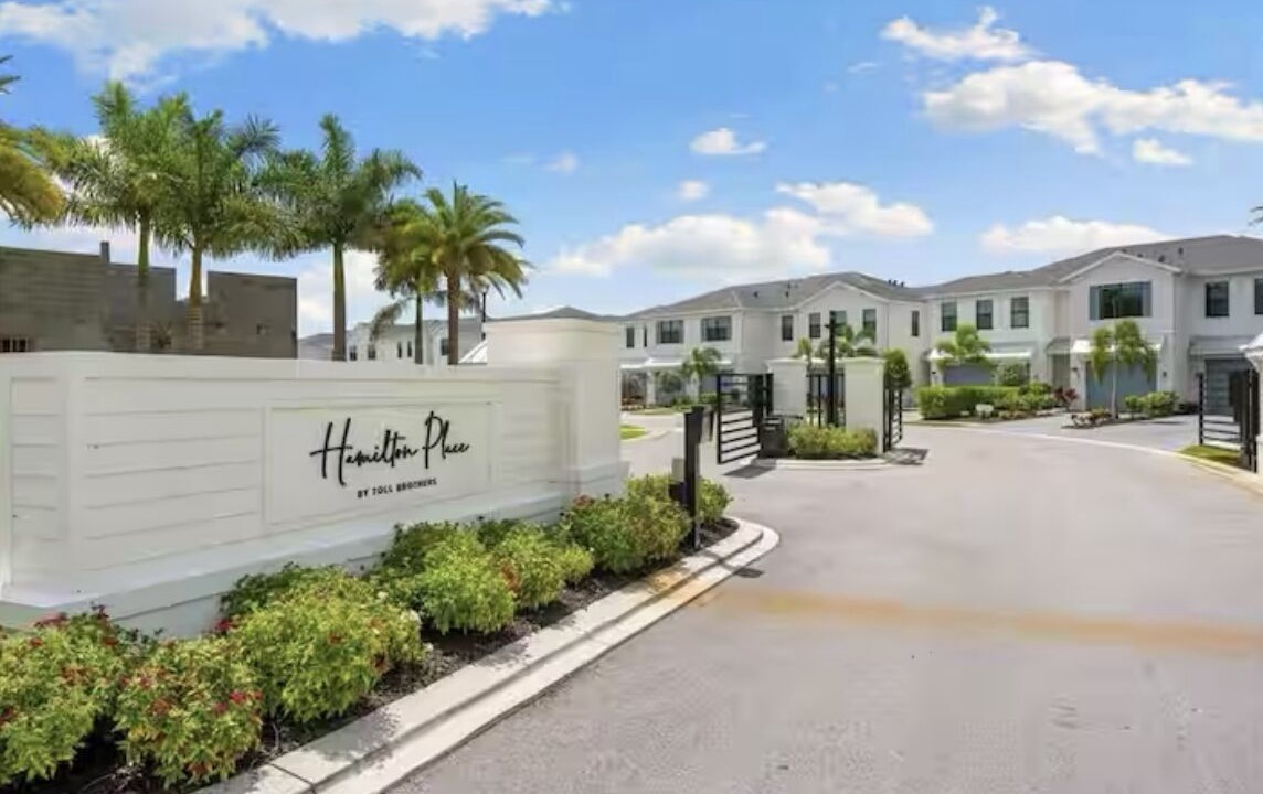Photo of Outdoor in Naples