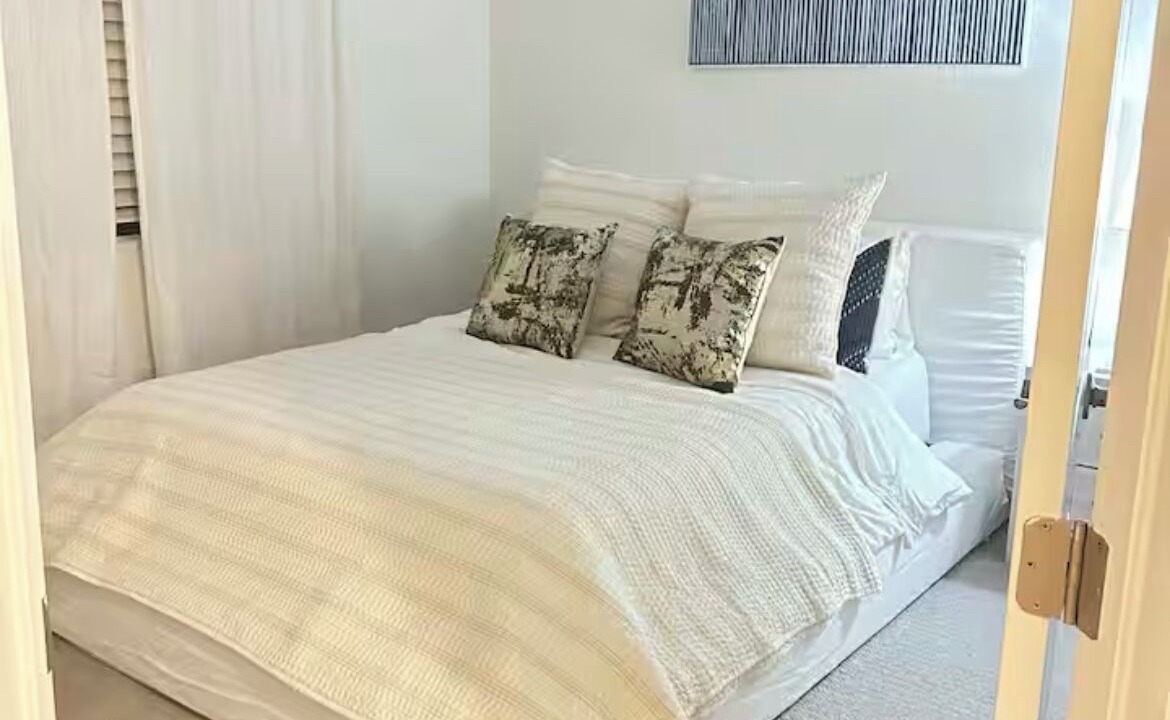 Photo of Bedroom in Naples