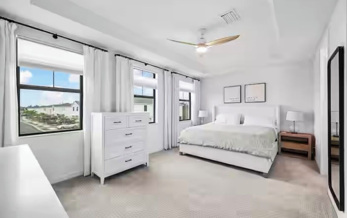 Photo of Bedroom in Naples