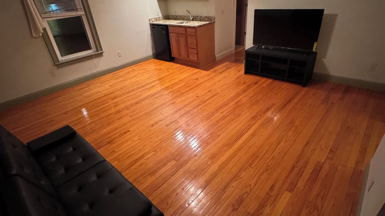 Photo of Livingroom in Northampton