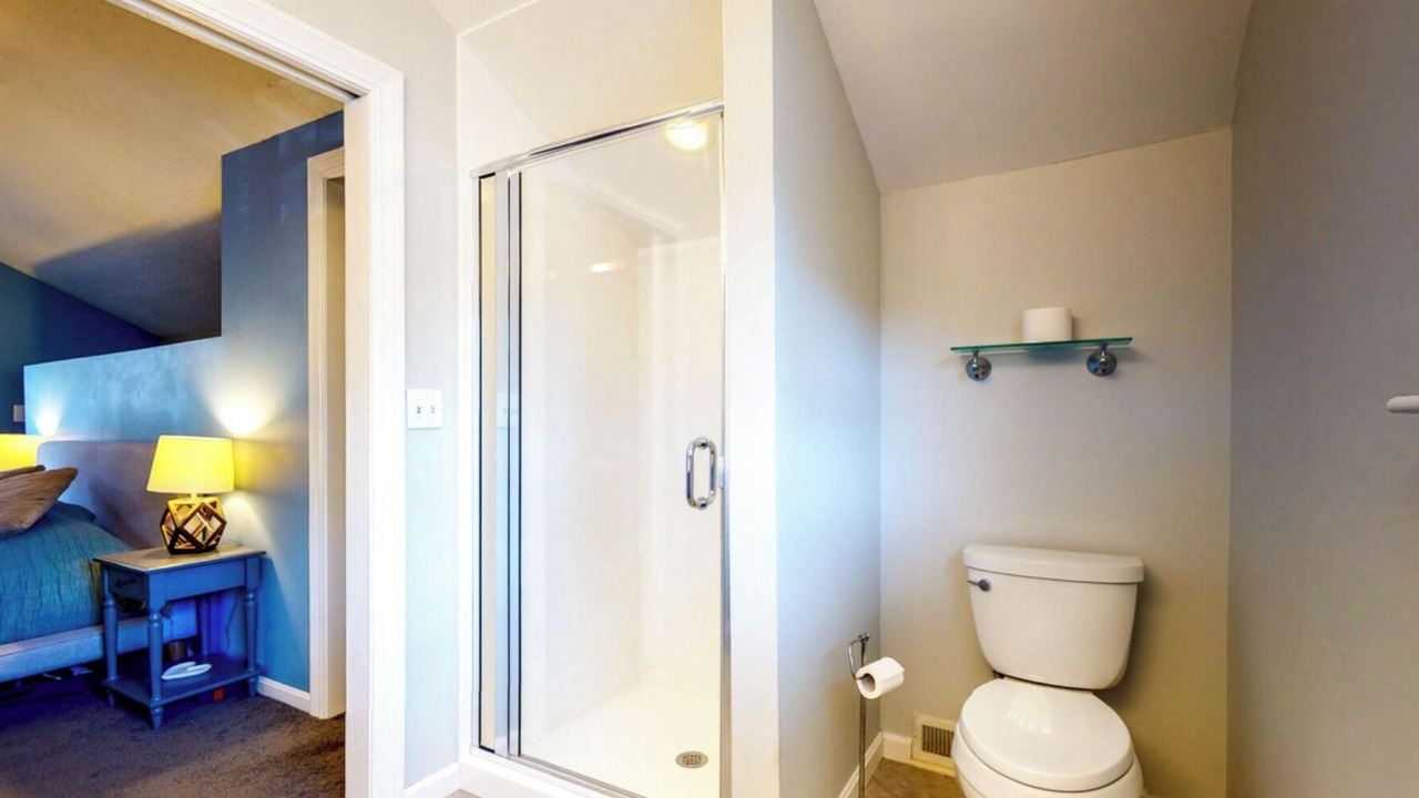 Photo of Bathroom in St. Matthews