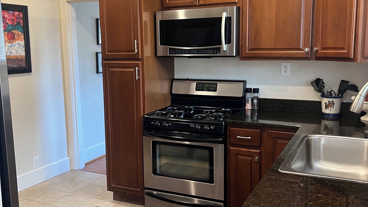 Photo of Kitchen in St. Matthews