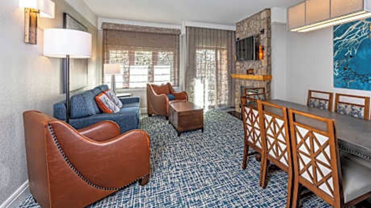 Photo of Livingroom in Lakeside Park