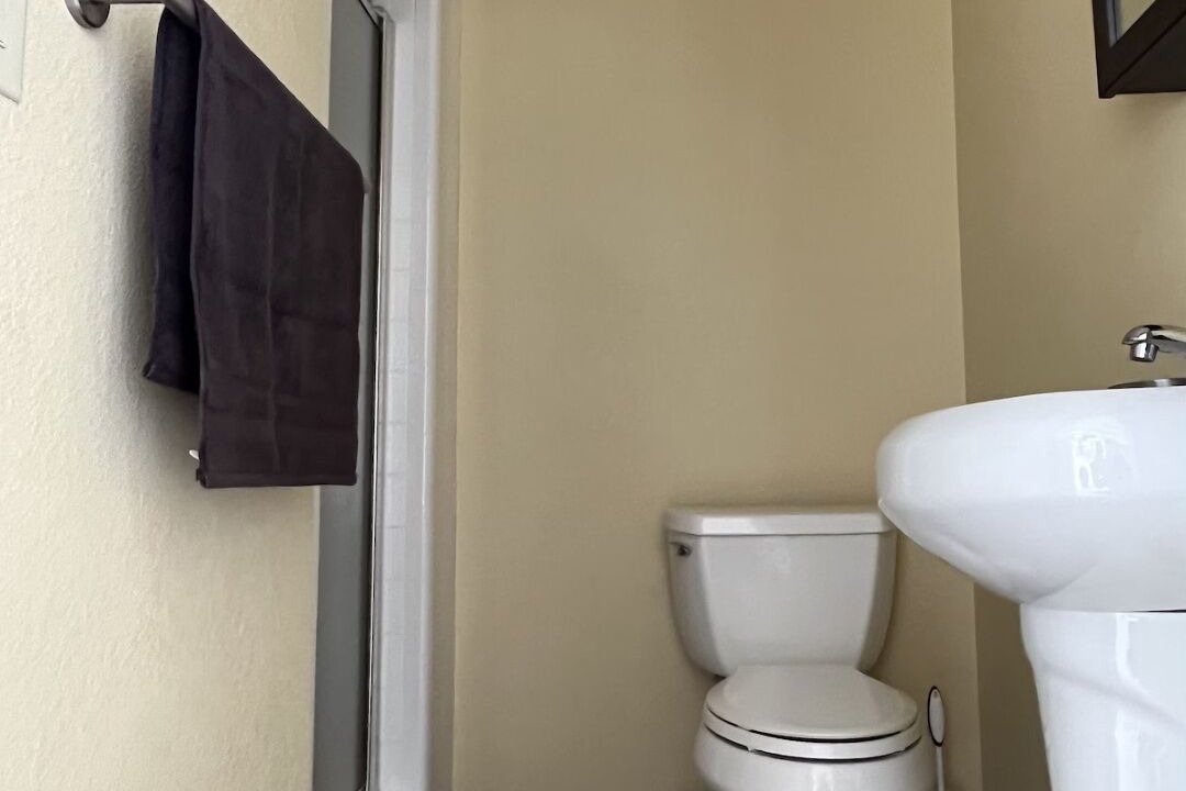 Photo of Bathroom in Kingsland