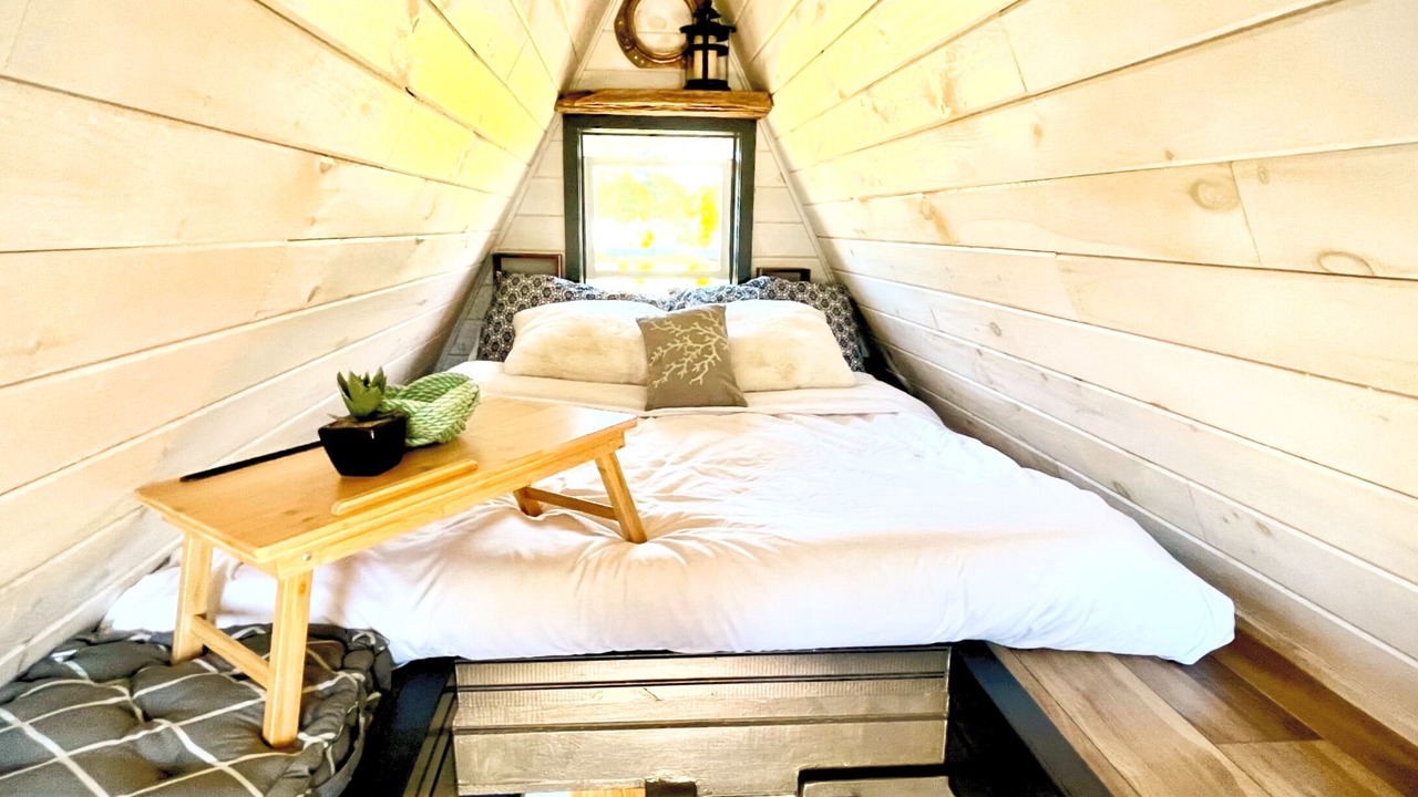 Photo of Bedroom in Lower Five Islands