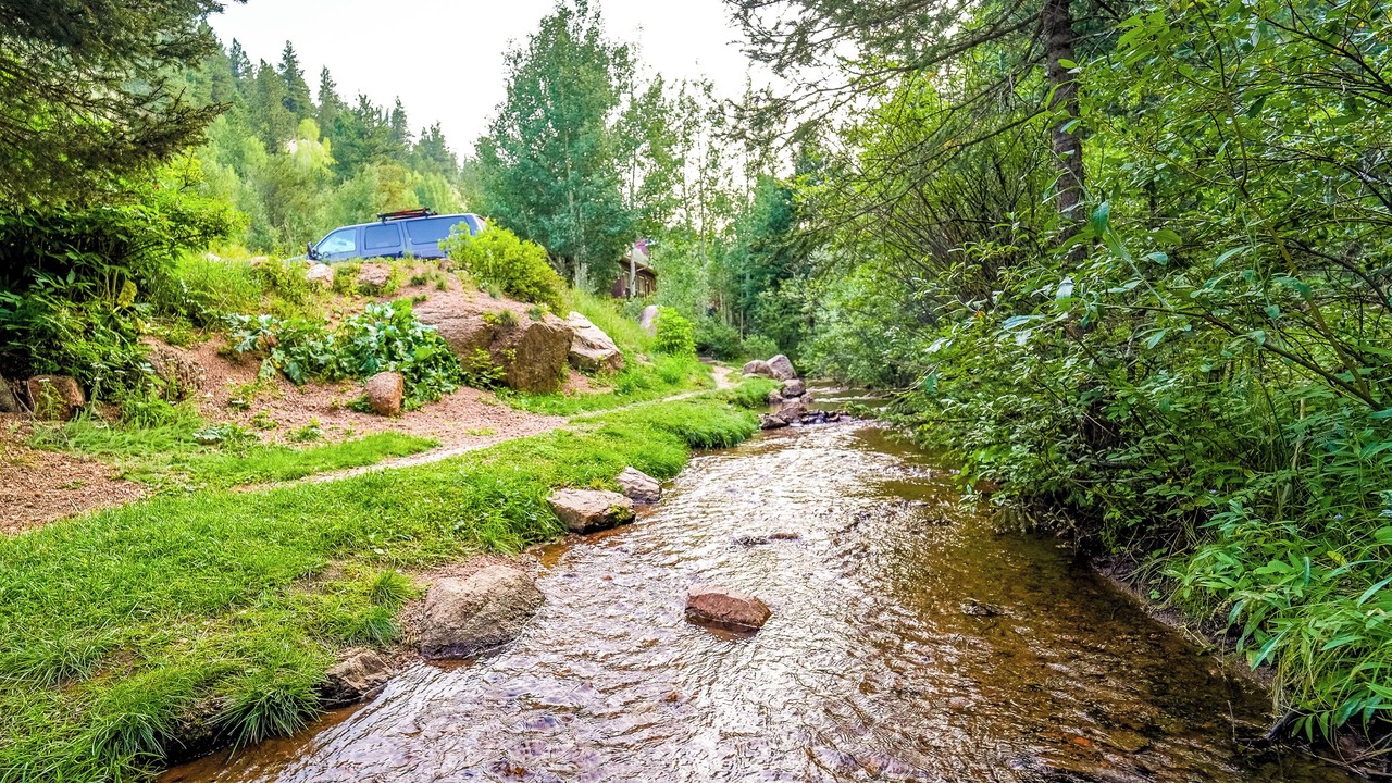 Photo of Others in Rainbow Valley