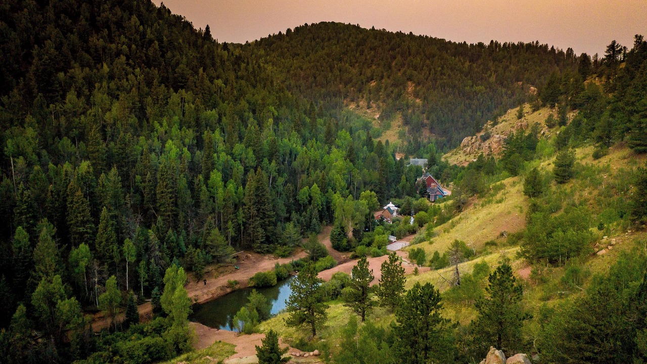 Photo of Others in Rainbow Valley