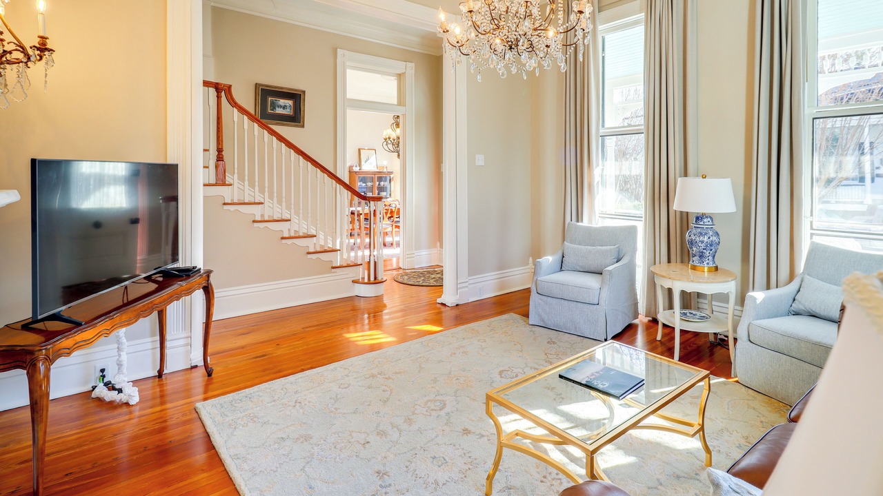Photo of Livingroom in Natchez